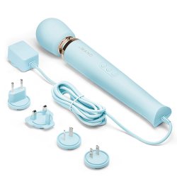 LE WAND Bodywand Plug-In Massager mit Kabel Himmelblau