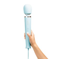 LE WAND Bodywand Plug-In Massager mit Kabel Himmelblau