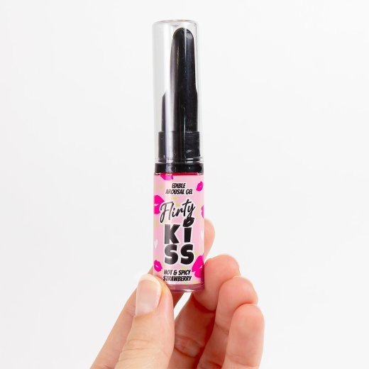 SECRET PLAY Flirty Kiss Oral Gel Hot Strawberry & Cool Mint  2x 8gr.
