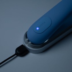 IROHA Mai Ruri Limited Edition Haptic Wave Vibrator Blau
