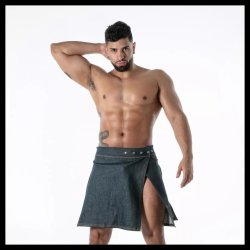 TOF Raw Denim Zip Kilt Blau