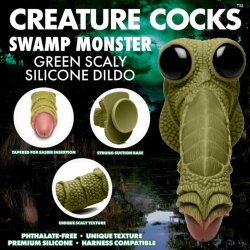 XR PLAY HARD Creature Cocks Scaled Swamp Monster Dildo Grün